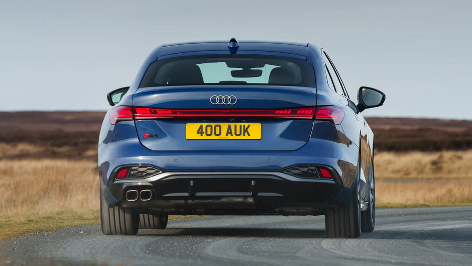 Audi A5 - Car Rental in Paris