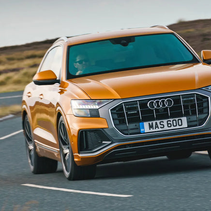 Audi Q8 - Car Rental in Paris