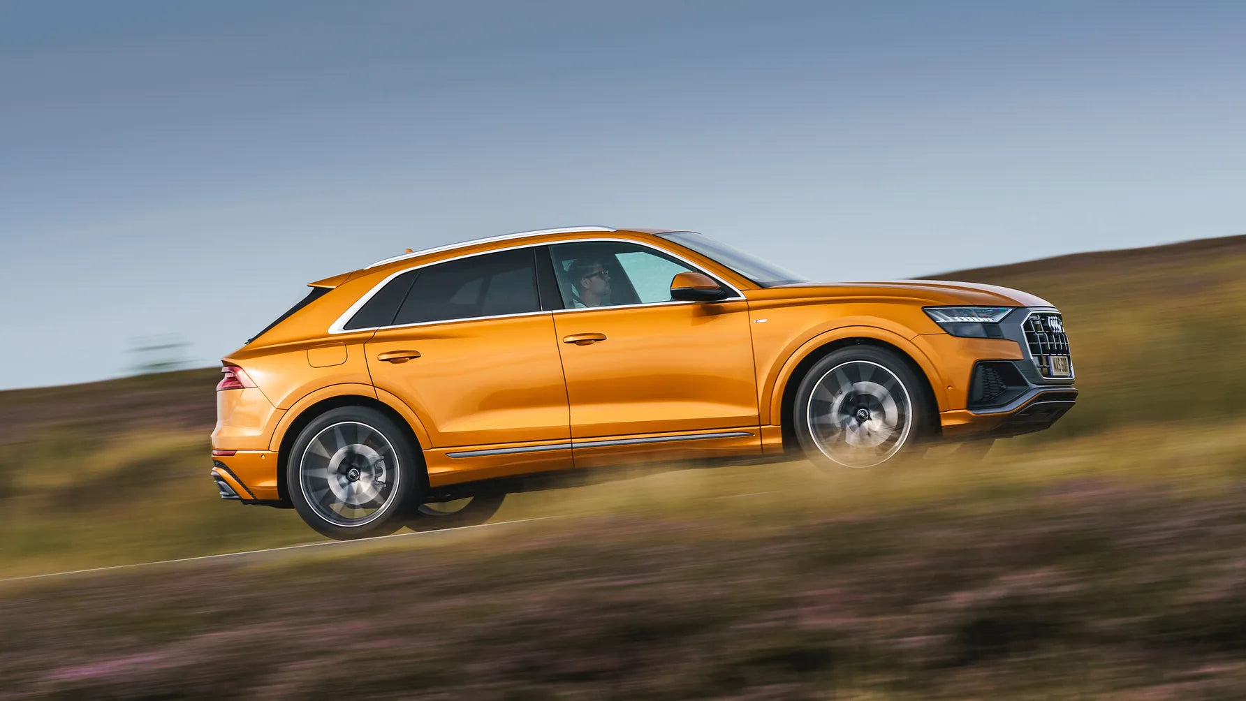 Audi Q8 - Car Rental in Paris