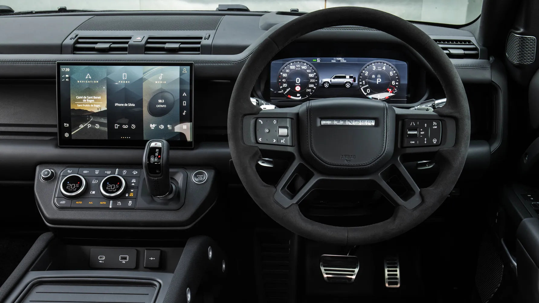Defender V8