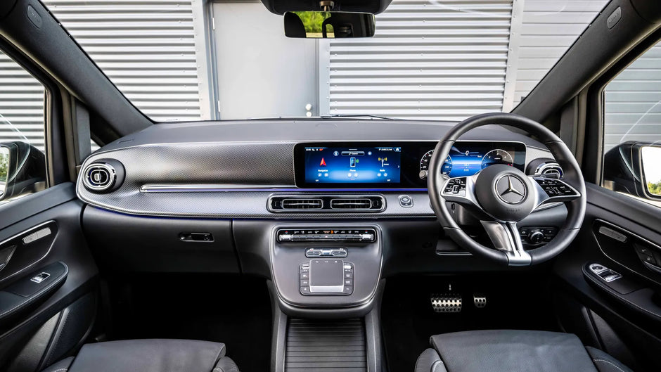 Mercedes V Class - Car Rental in Paris