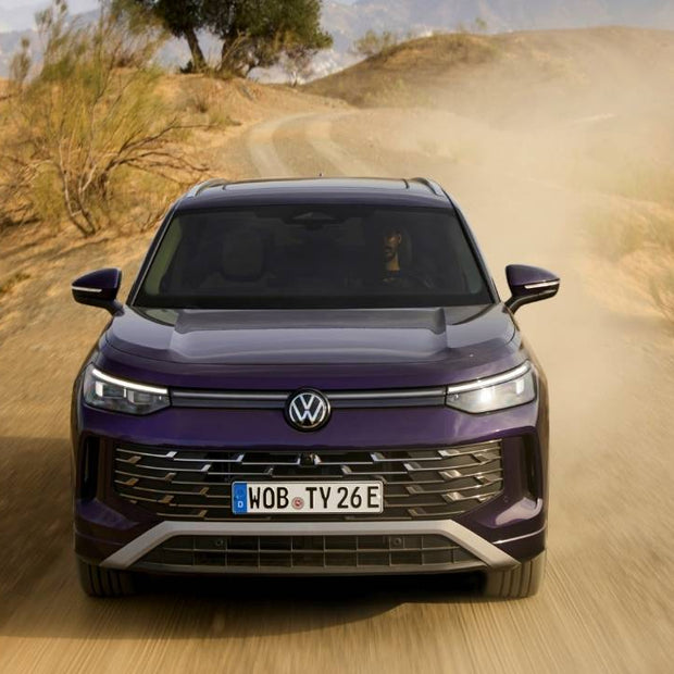 Volkswagen Tayron - Car Rental in Paris